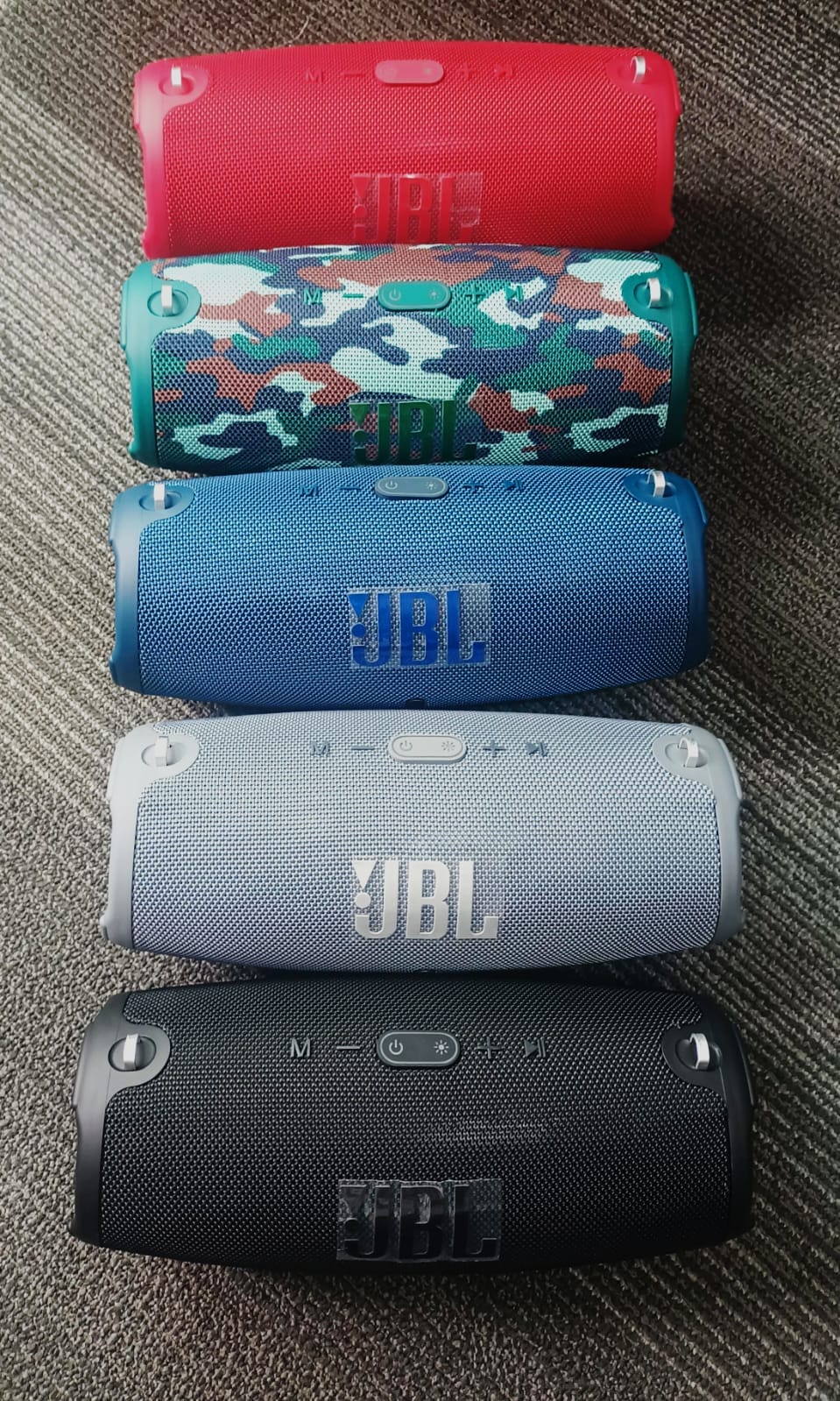 BOCINA JBL charge 5
